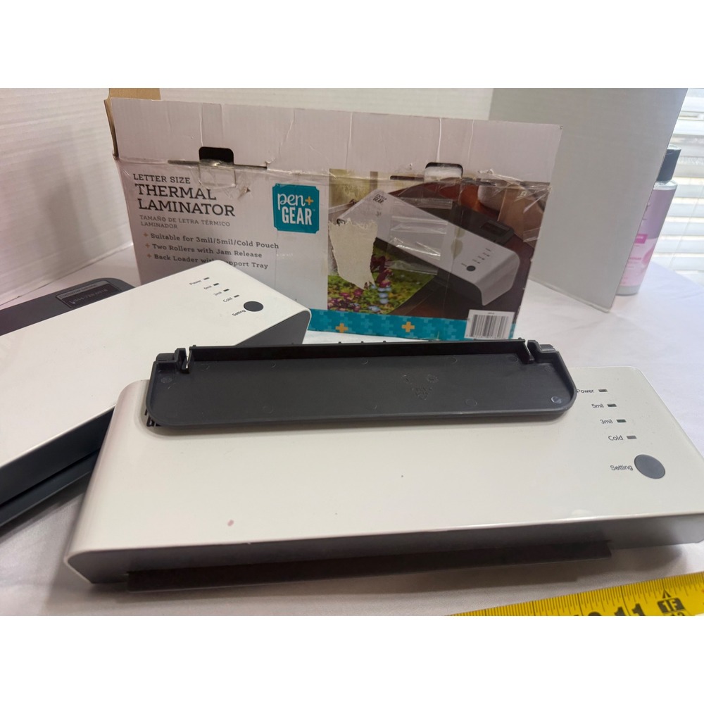 Used 2 of Pen+Gear Letter S Thermal Laminator White L411-A Hot Cold Jam Release - Picture 10 of 11